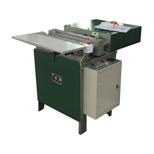 精(jīng)裝壓背(bei)機